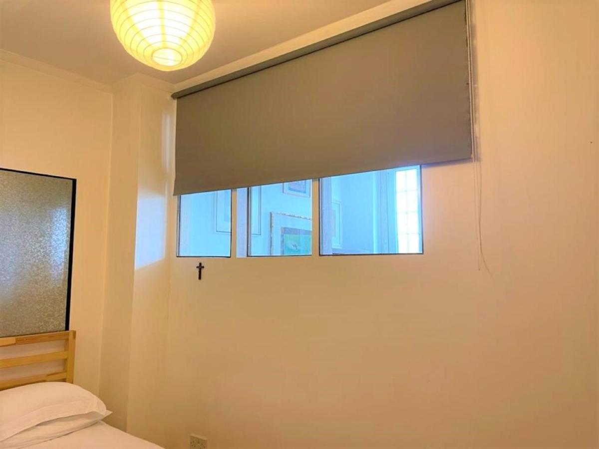 Splendid 1 Bedroom Flat + Terrace London Exterior photo